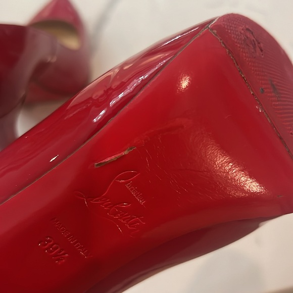 Louboutin heels size 39.5 - Picture 7 of 8